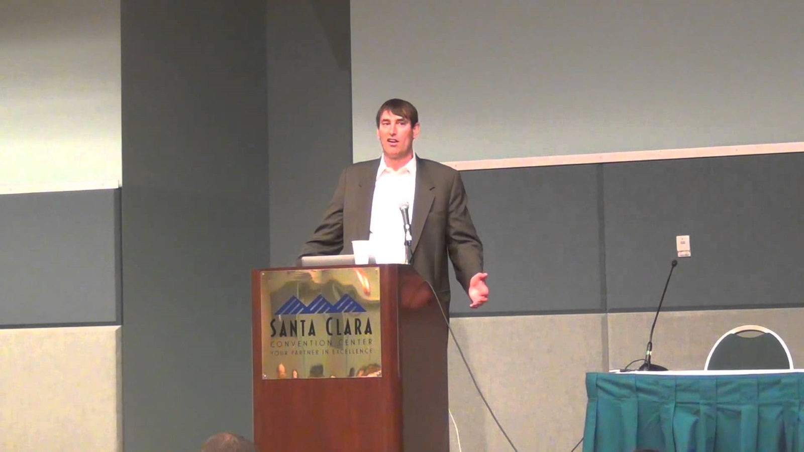 Bob Wiederhold, CEO of open-source NoSQL firm Couchbase