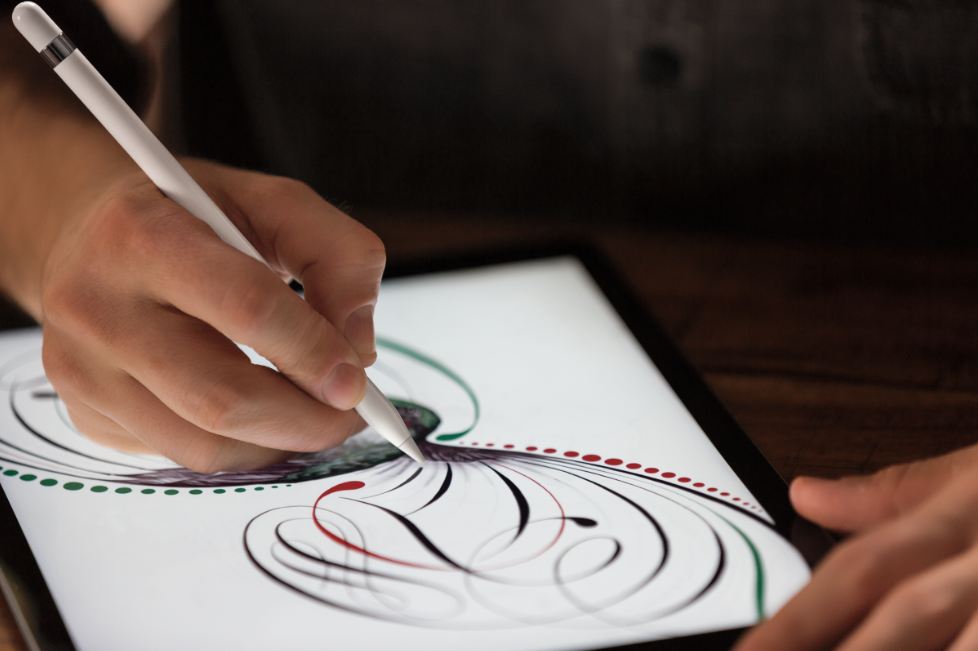 Op tijd longontsteking geschiedenis Apple Pencil vs. Microsoft Surface Pen: Do more than just circle stuff -  SiliconANGLE