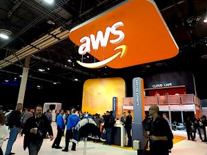 aws2017-showfloor-logo