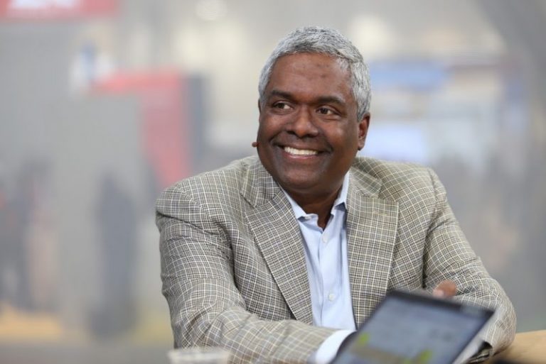 gkurian-800x534-1-768x513