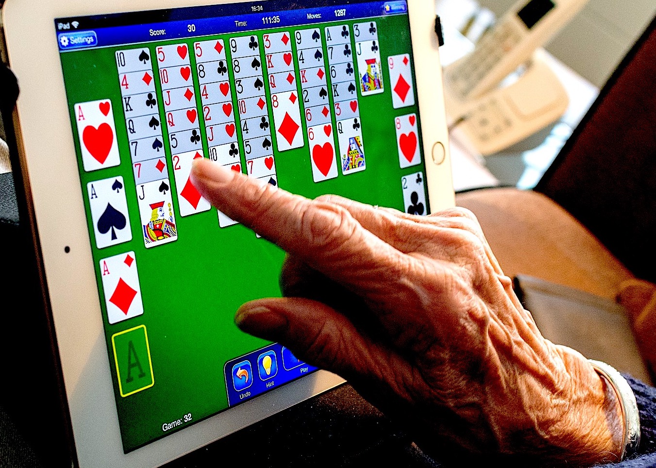 electronic games for the elderly