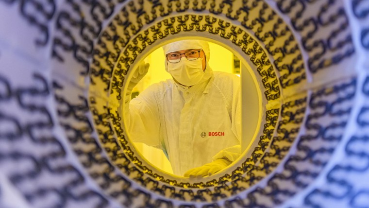 Germany s Bosch to invest 3 billion in chip manufacturing and