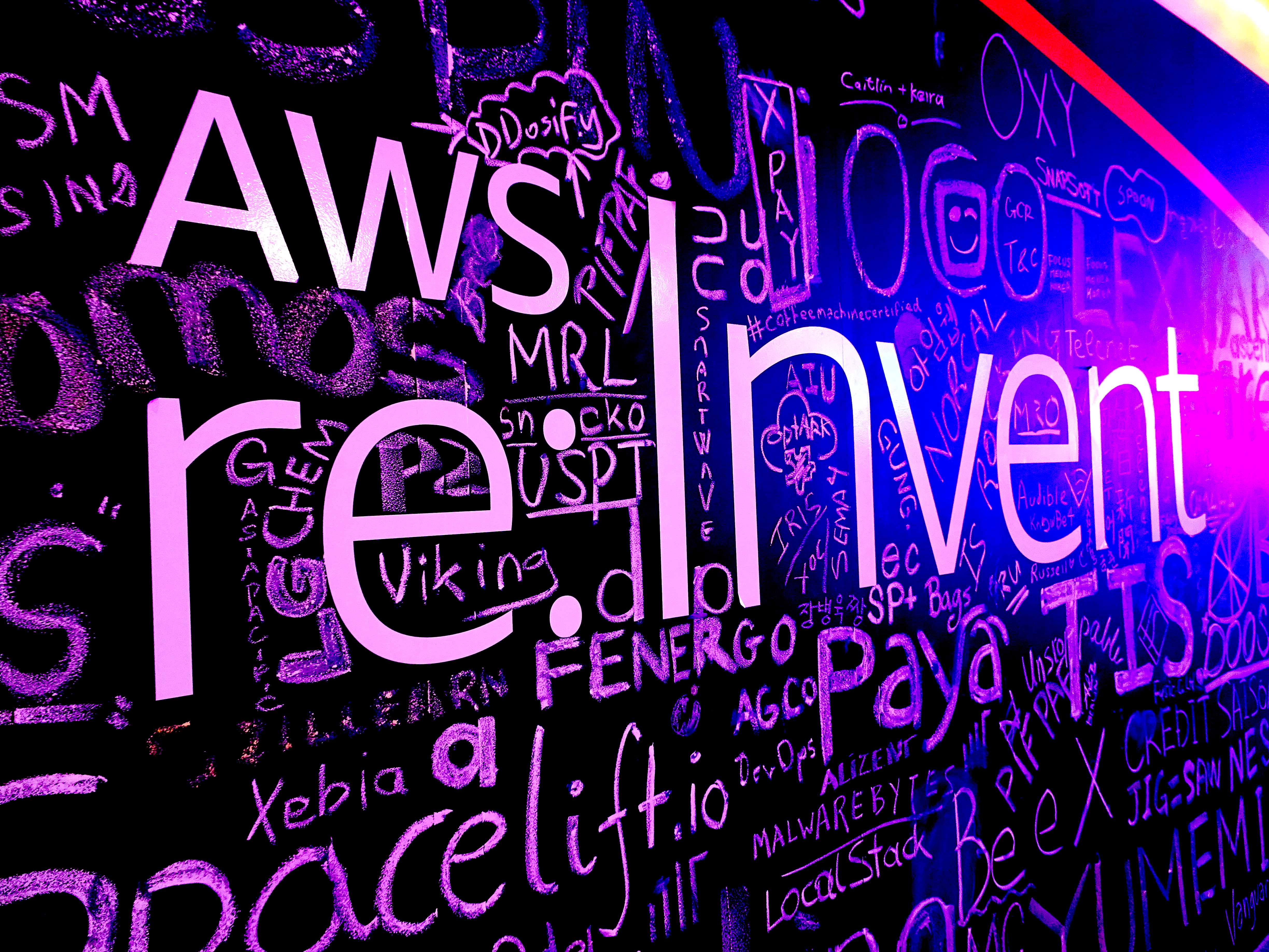 awsreinvent2022-chalkboard.jpg