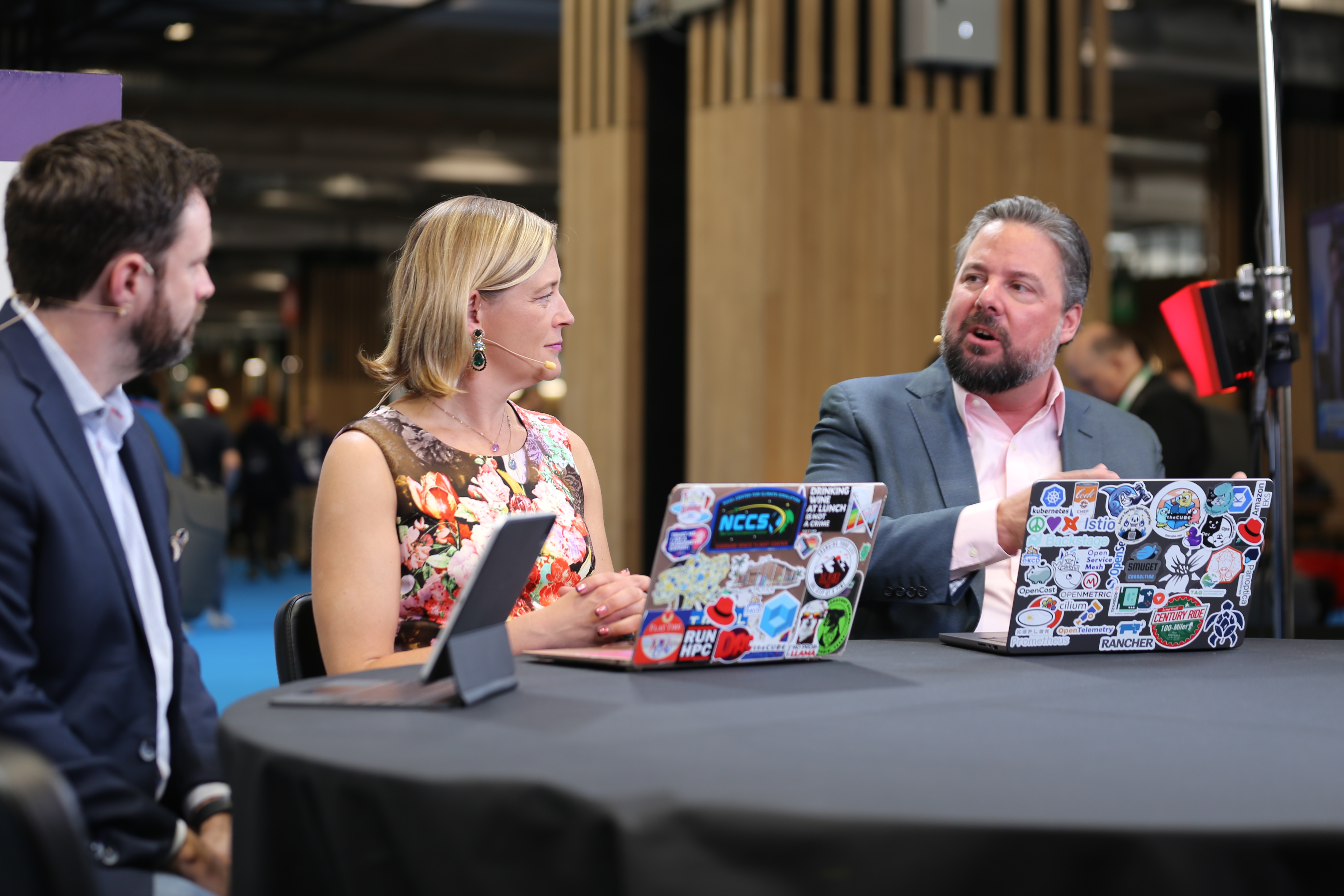 Dustin Kirkland, guest host at theCube, Savannah Peterson, host at theCube and Rob Strechay, principal analyst at theCube, kicking off the third day of the KubeCon + CloudNativeCon Europe 2024 conference