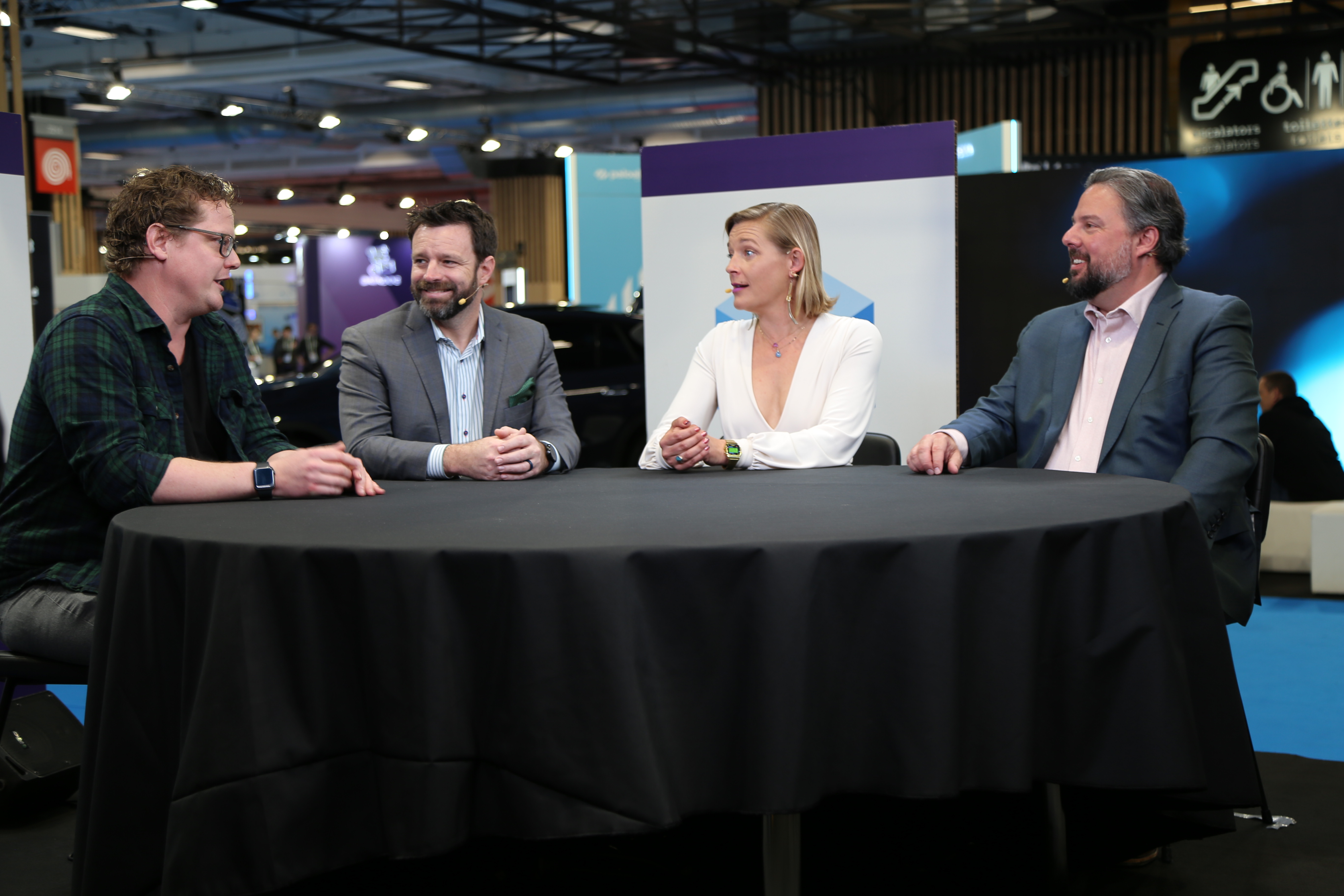 Joep Piscaer, analyst at TLA Tech B.V., Dustin Kirkland guest analyst at theCube, Savannah Peterson, host at theCube, Rob Strechay, principal analyst at theCube, KubeCon + CloudNativeCon Europe 2024