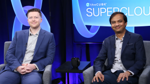 Venkat Venkataramani,co-founder and CEO of Rockset Inc. and Kyle Weller, head of product at Onehouse discuss AI and real-time analytics at Supercloud 6