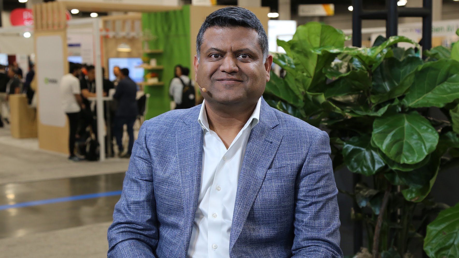 Sachin Gupta vice president at Google Cloud talks with theCUBE about cross cloud networking at Google Cloud Next 2024