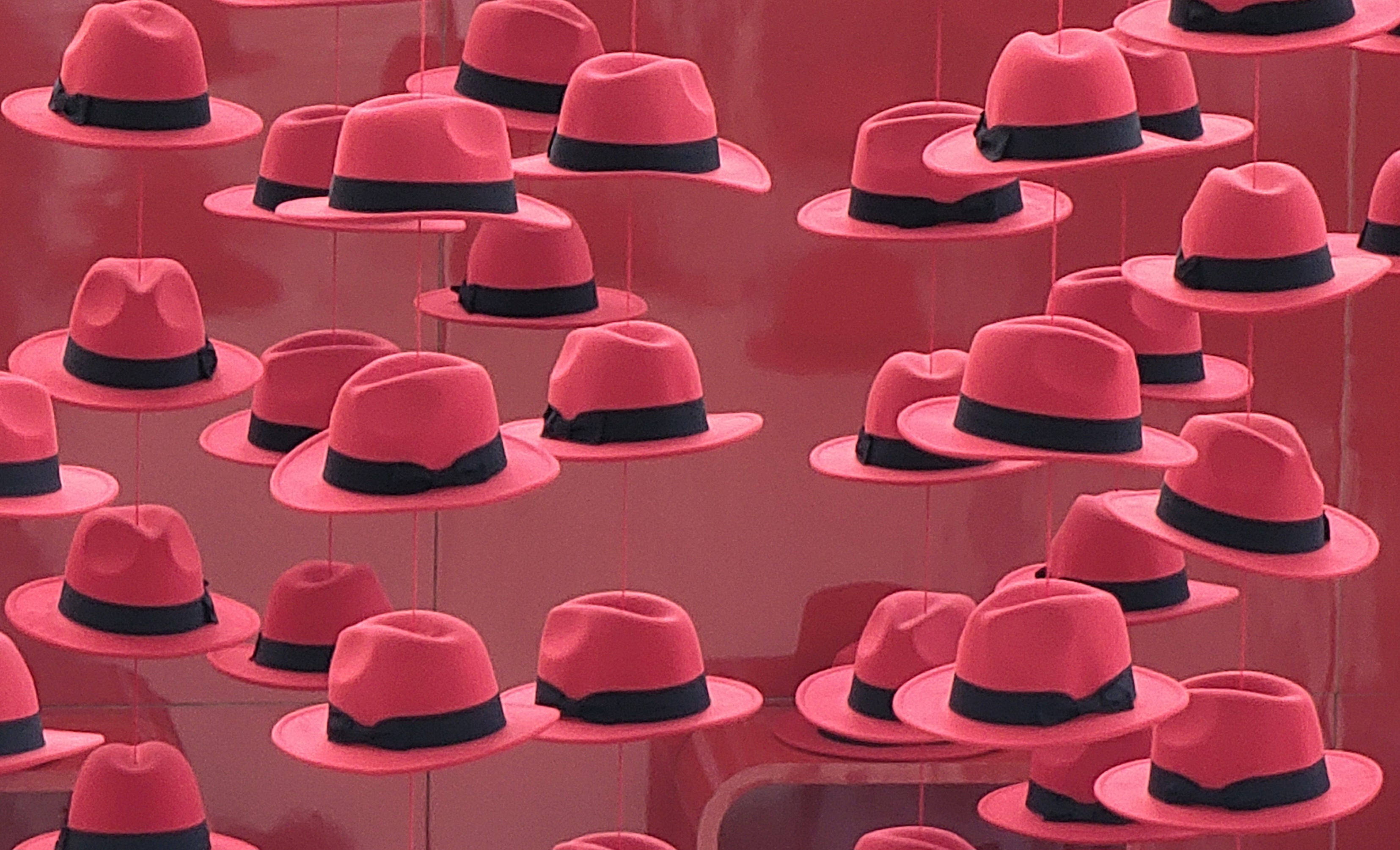 Red Hat cozies up with telecom providers as open standards gain traction