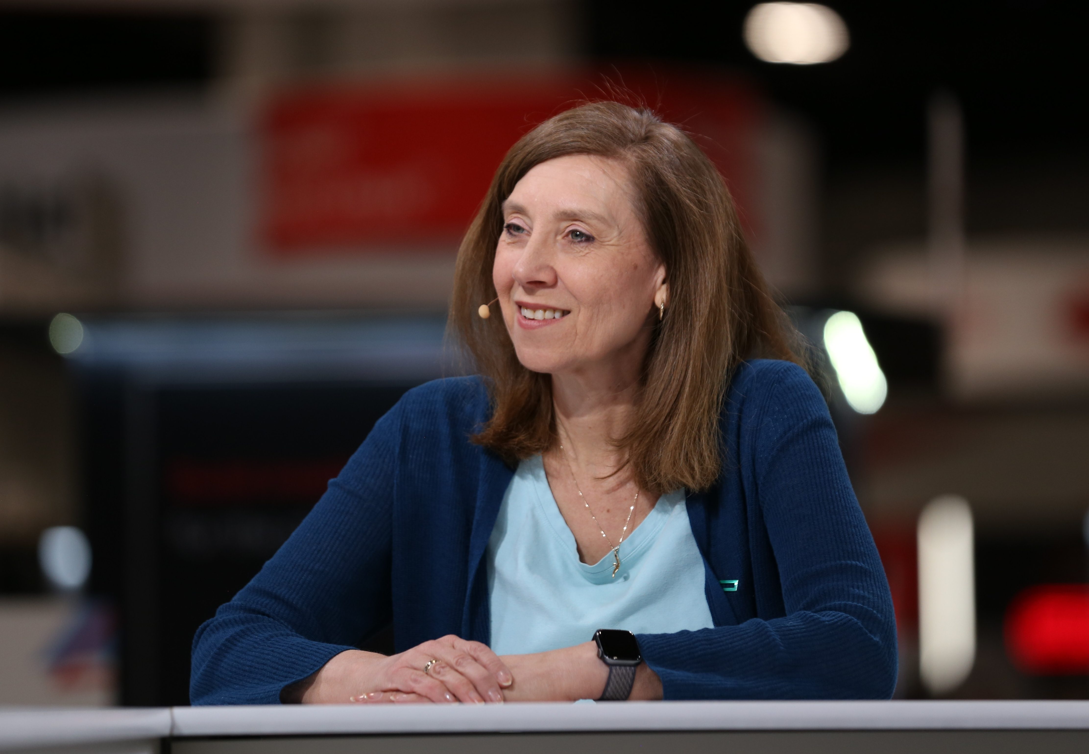 Frances Guida, director of compute solutions product management at Hewlett Packard Enterprise, talks with theCUBE during Red Hat Summit 2024 about how HPE makes purpose-built AI solutions a reality.