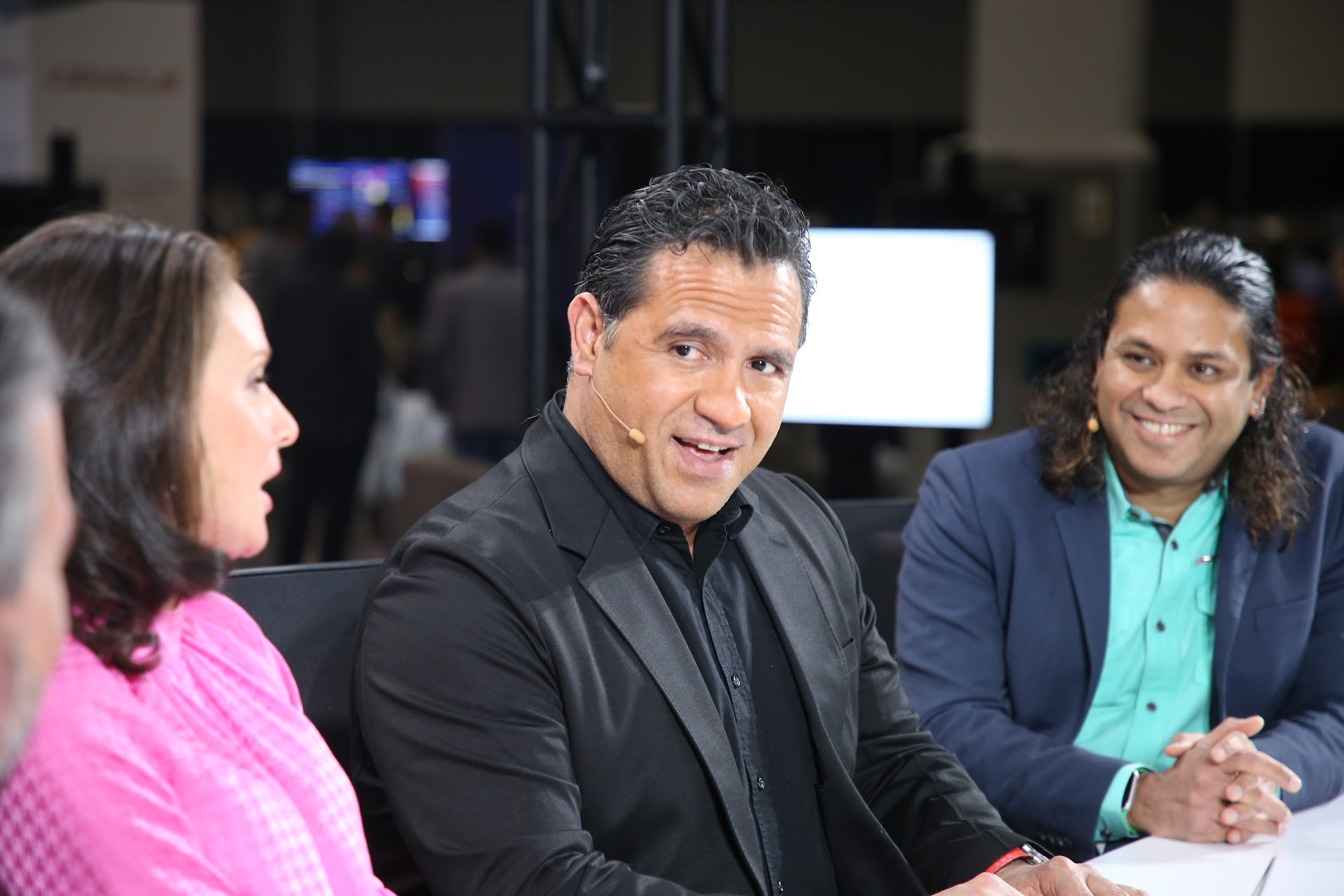 Alvaro Celis, vice president of global ISV commercial solutions at Microsoft Corp., and Gopi Sankaran, vice president of strategic cloud ecosystems at Informatica Inc., talk with theCUBE during Informatica World 2024 about the Microsoft-Informatica partnership.