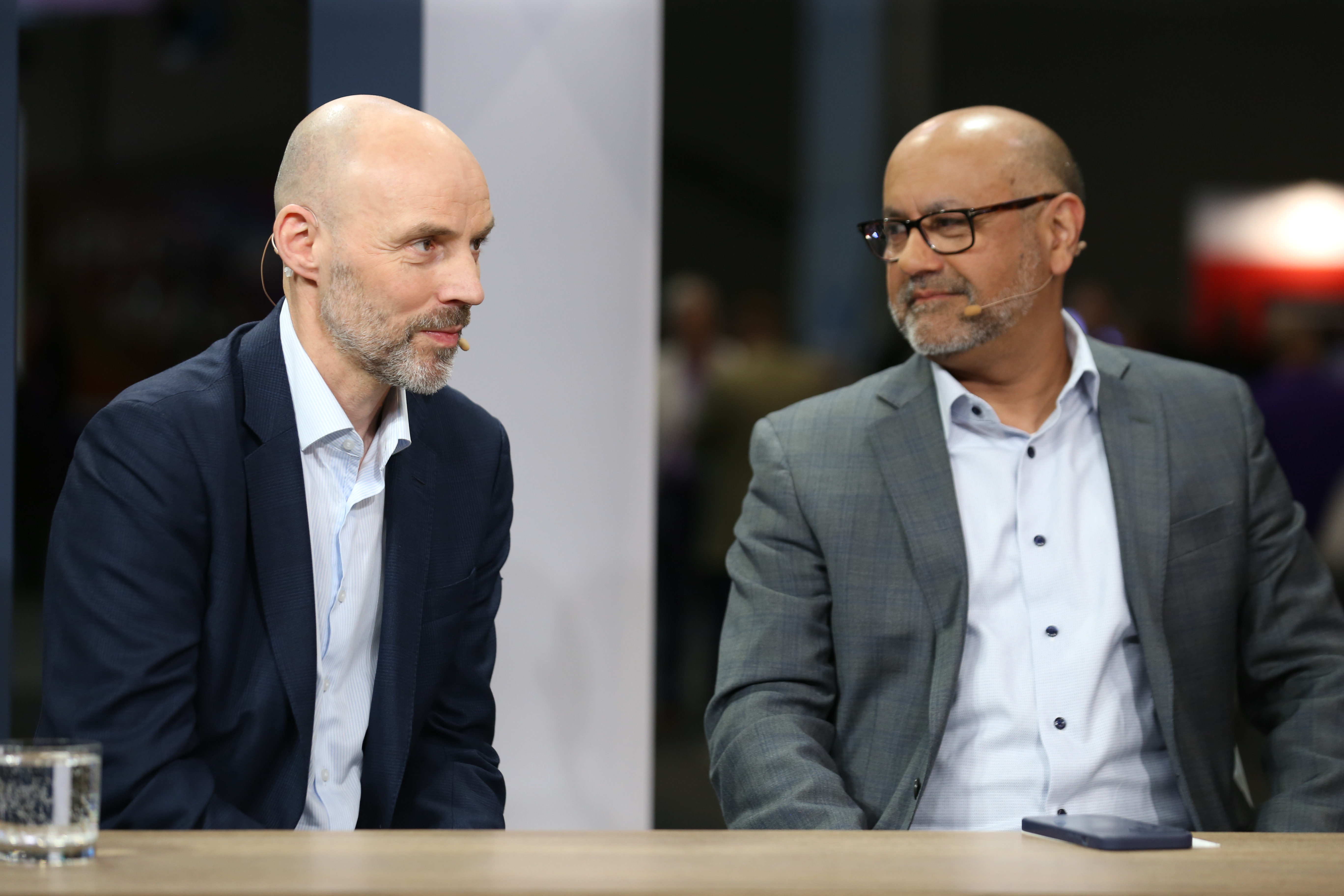 David Stark, VP and GM of Aruba networking telco solutions at Hewlett Packard Enterprise, and Anil Ganjoo, CGO of HCL, talks to theCUBE about telecom network modernization at HPE Discover 2024.