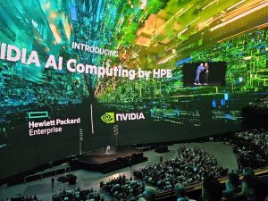 HPE 's keynote at HPE Discover 2024 features AI turnkey solutions and more.