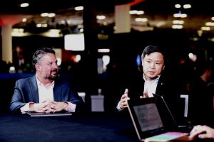 Howie Xu, analyst and a member of the CUBE Collective community, talks with theCUBE about data transformation at the Data + AI Summit 2024.