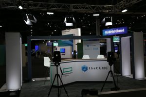 TheCUBE Insights at HPE Discover talking to the experts about Xeon E-core processors.