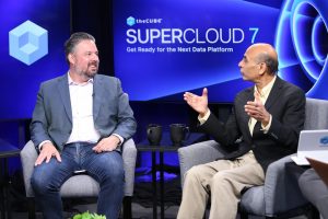 TheCUBE's Rob Strechay and Sanjeev Mohan discuss open table formats at Supercloud 7.