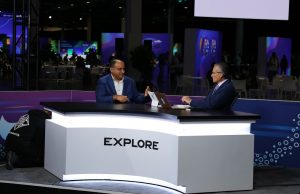 Umesh Mahajan, Broadcom, Dave Vellante, theCUBE talk during VMware Explore 2024