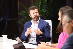 Daniel Dines, founder and CEO of UiPath, discusses the evolution of the enterprise workflow with theCUBE. at UiPath Forward 2024.