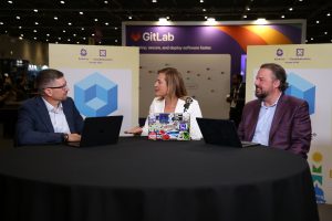 TheCUBE Research's Paul Nashawaty, Savannah Peterson and Rob Strechay talk about cloud-native observability at KubeCon + CloudNativeCon Europe - 2025. 