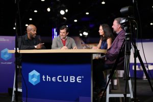 Cesar Cernuda, president of NetApp, and Gary Brantley, senior VP and CIO of the NFL, talk with theCUBE about the organization's global presence during NetApp's "Architecting Outcomes in the Era of Intelligence - 2025.