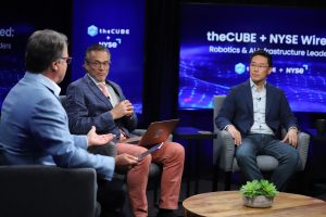 Rodrigo Liang, chief executive officer at SambaNova Systems Inc., talks with theCUBE during theCUBE + NYSE Wired: Robotics & AI Infrastructure Leaders 2025 about how the SN40L provides a robust AI infrastructure.