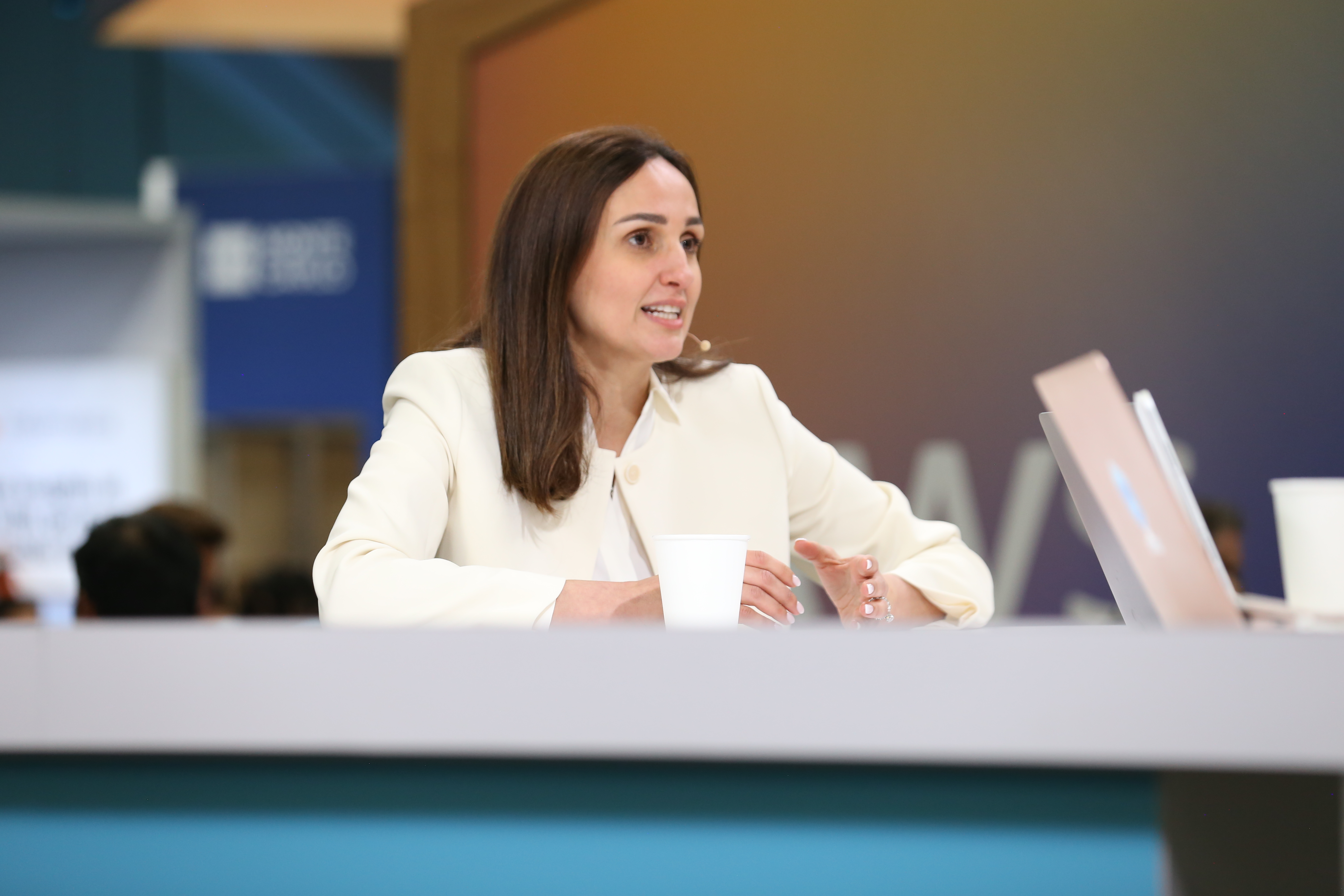 Anahita Tafvizi, chief data analytics officer of Snowflake Inc., talks with theCUBE about data trust at Snowflake Summit – 2025.
