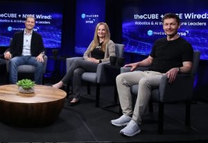 Philip Rathle, CTO at Neo4j, Tanya Bragin, VP at ClickHouse, and Nikita Shamgunov, CEO at Neon, talk with theCUBE about analytic workloads during theCUBE+NYSE Wired.