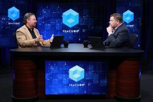 Unlock value from siloed data with Hammerspace — simplifying, automating and accelerating AI pipelines across hybrid cloud.