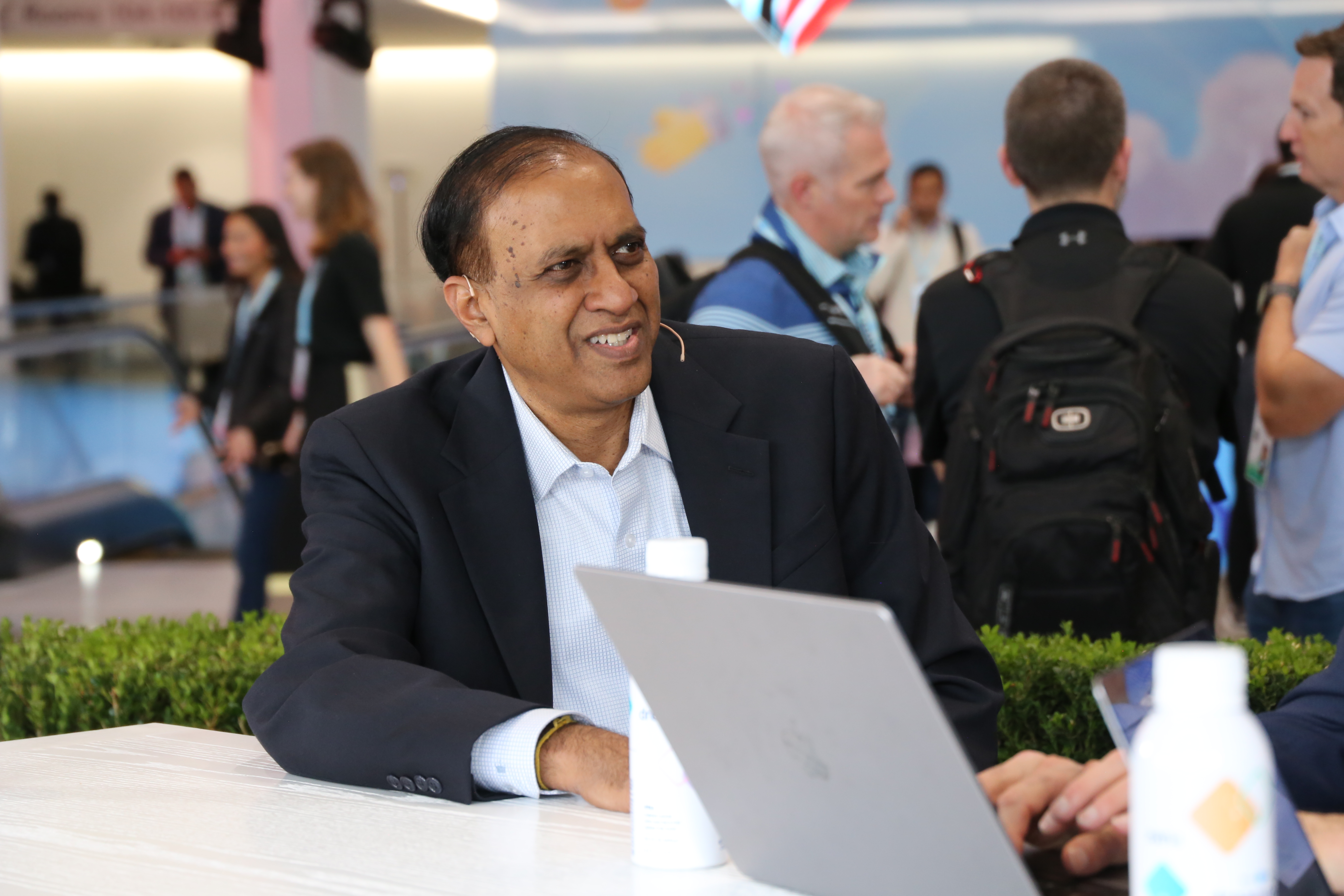 Muddu Sudhakar, senior vice president and general manager of IT and HR service at Salesforce Inc., talks with theCUBE about the growing impact of AI agents during Dreamforce 2025.