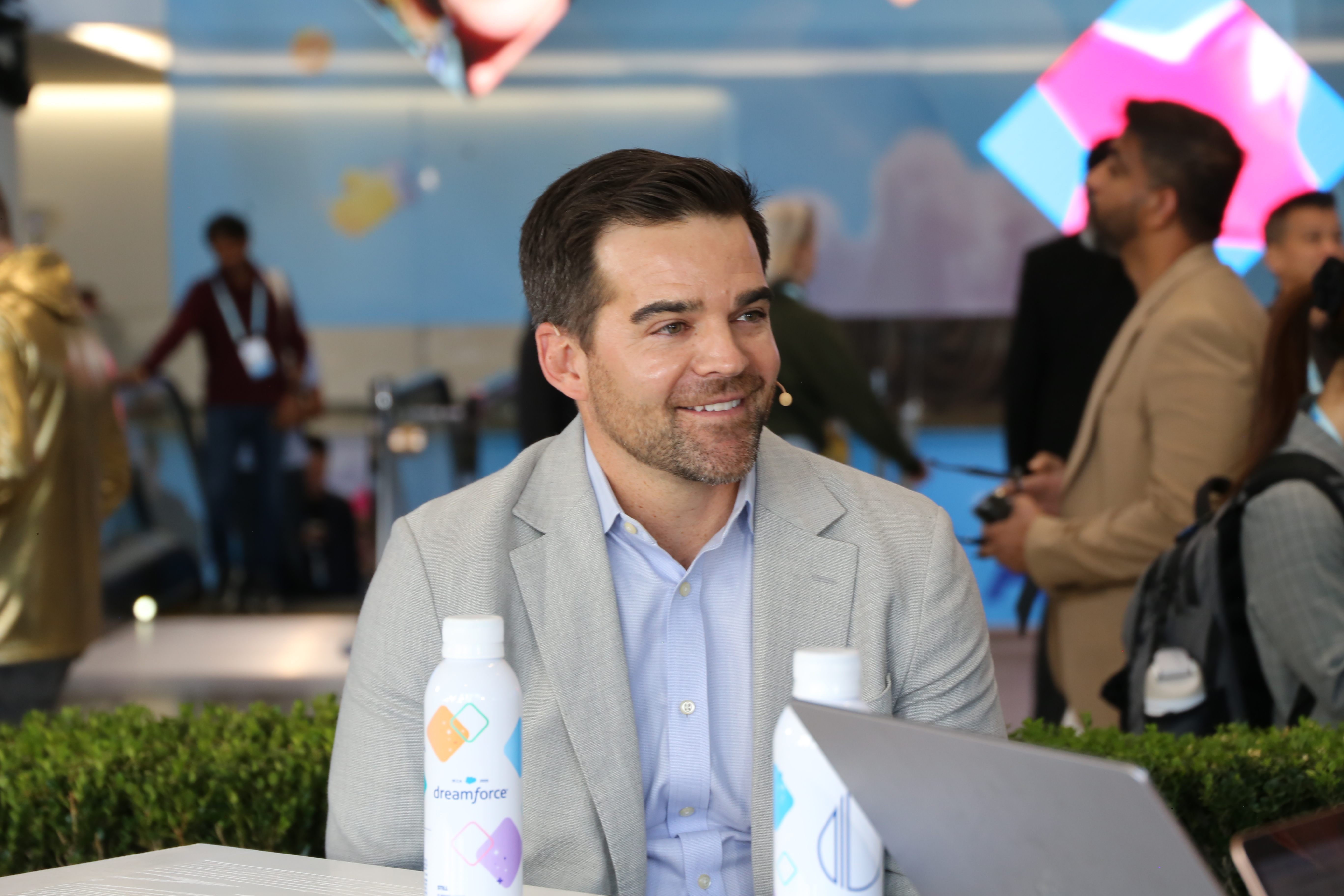 Nick Johnston, senior vice president of strategic partnerships and business development at Salesforce Inc., talks with theCUBE about AgentExchange during Dreamforce 2025.