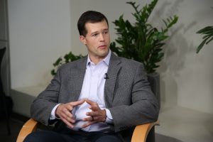 Tyler Webb, director of AI sales at SHI International Corp., talks with theCUBE about secure AI integration during the SHI Fall Summit – 2025. 