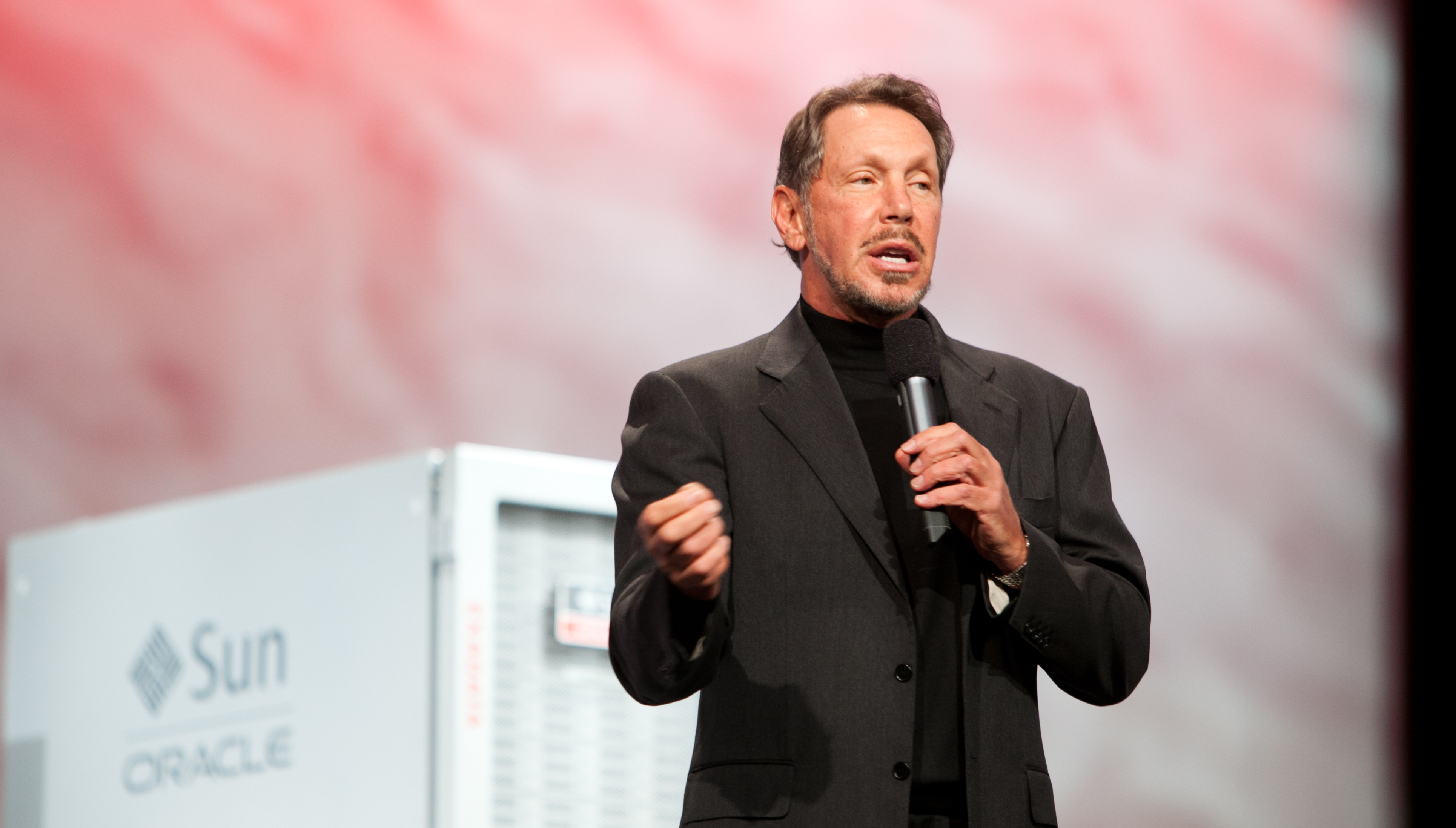 Shares of Oracle slide 10% on revenue miss and rising capital expenditures –  News