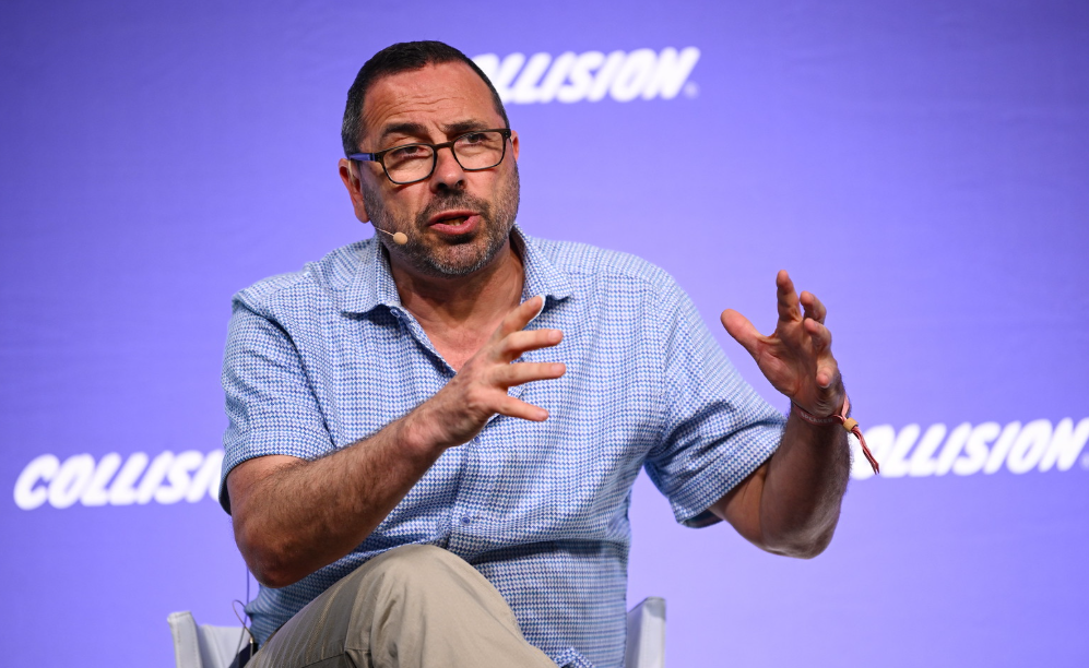 Shares of AI chipmaker Cerebras sink following first earnings report since going public Shares of AI chipmaker Cerebras sink following first earnings report since going public