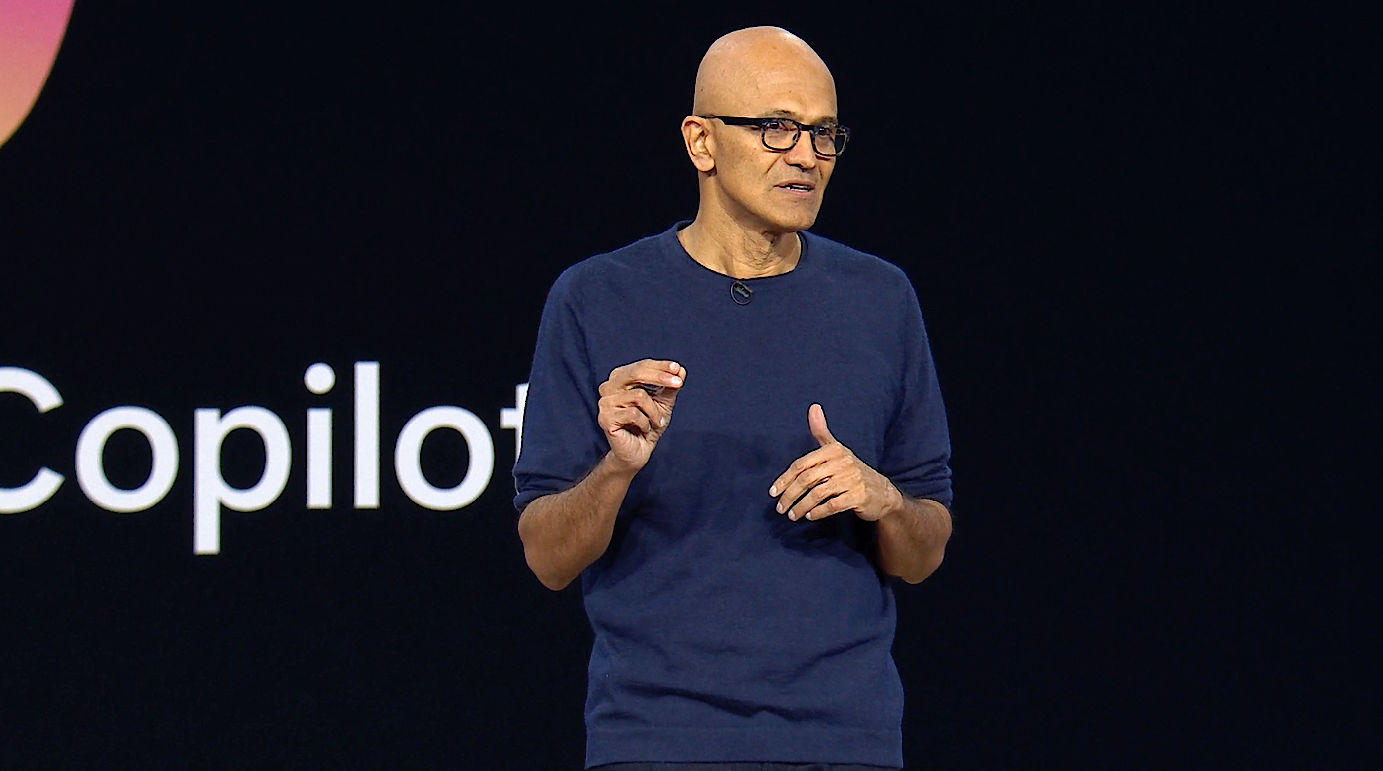 Microsoft’s stock rises 9% on strong Azure revenue growth and steady capex spending